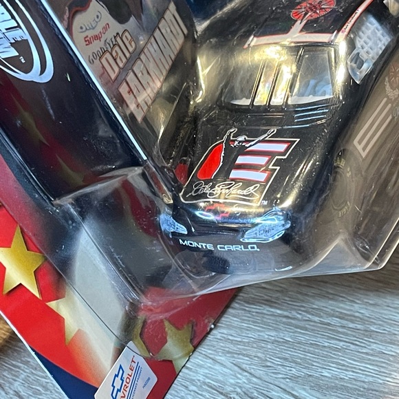 Dale Earnhardt jr winner’s circle race car memorabilia - Picture 7 of 10